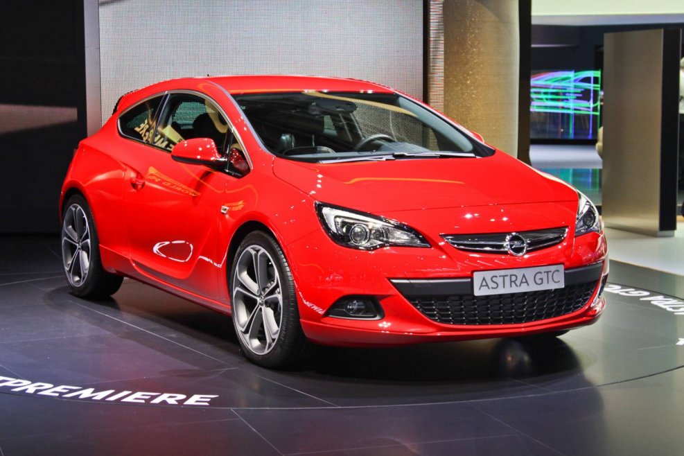 Opel Astra GTC 2012 1.6 Turbo