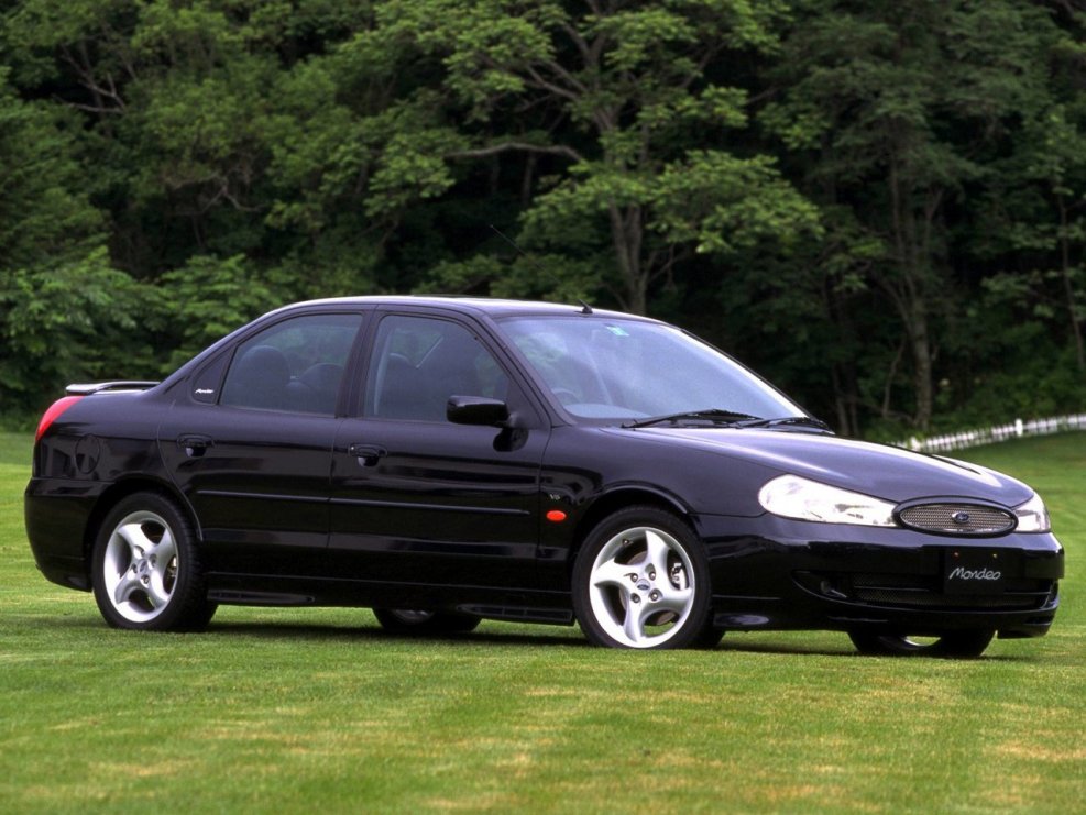 Ford Mondeo 1996 седан