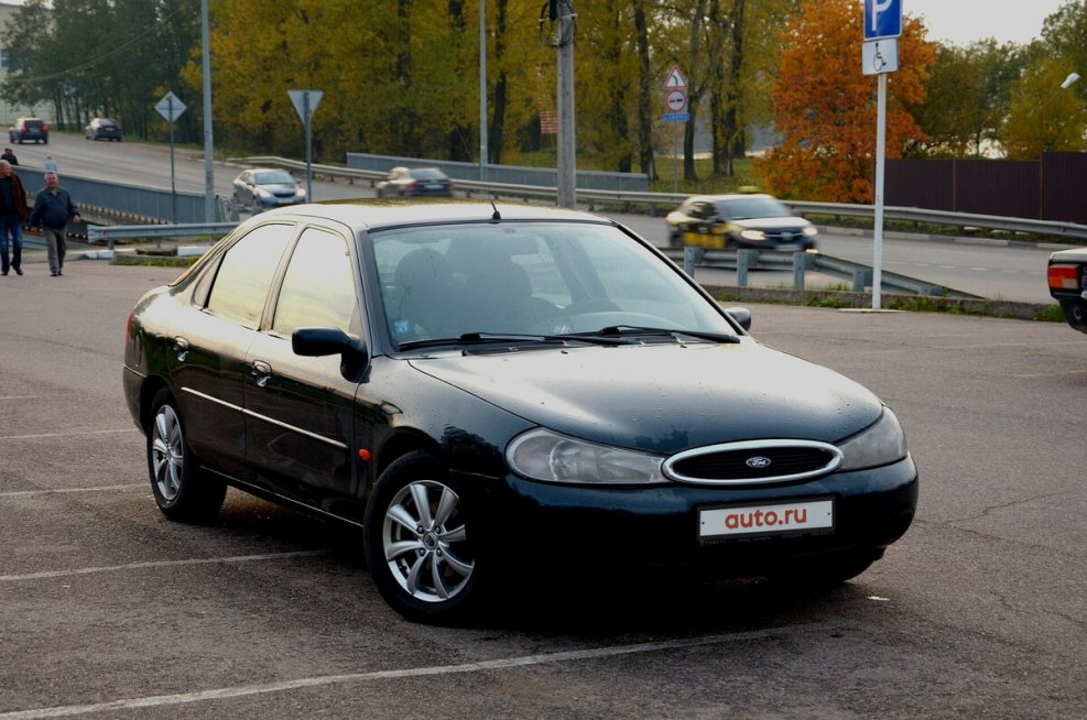 Ford Mondeo II