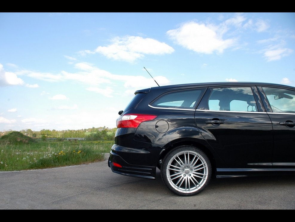 Ford Focus 2 универсал r18