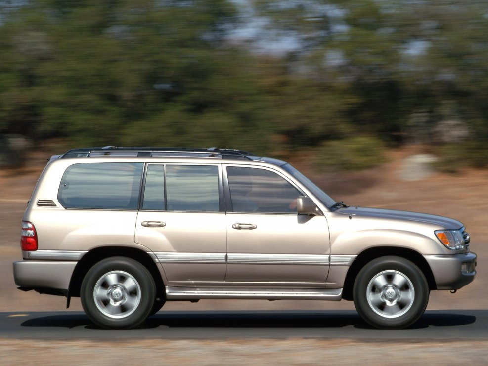 Toyota Land Cruiser 100 салон