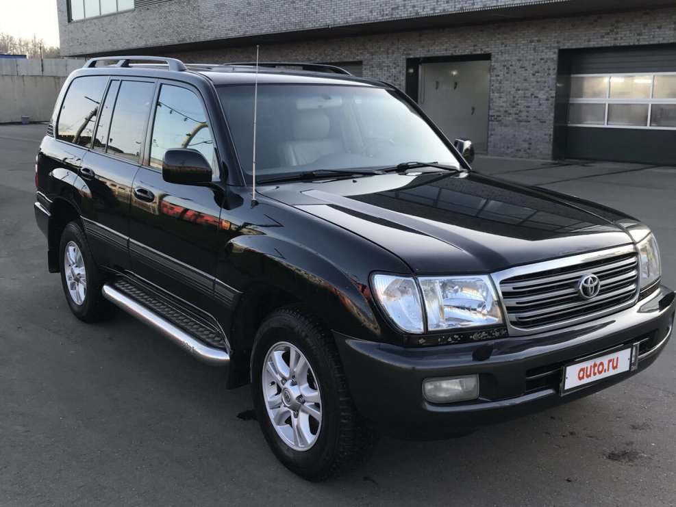 Toyota Land Cruiser 100
