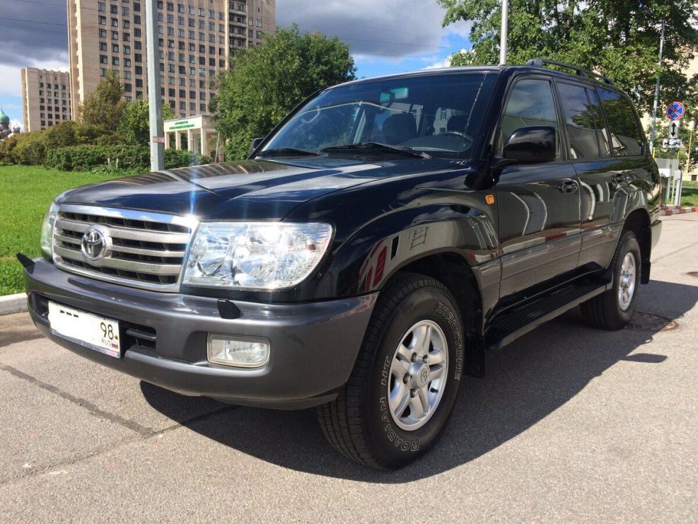Toyota Land Cruiser 100