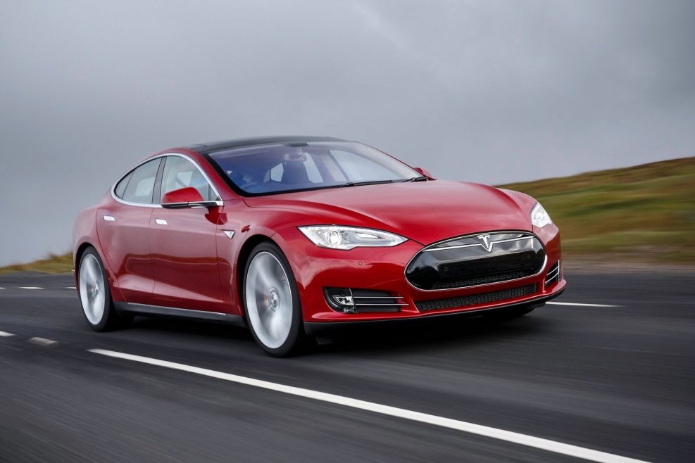 Тесла model s