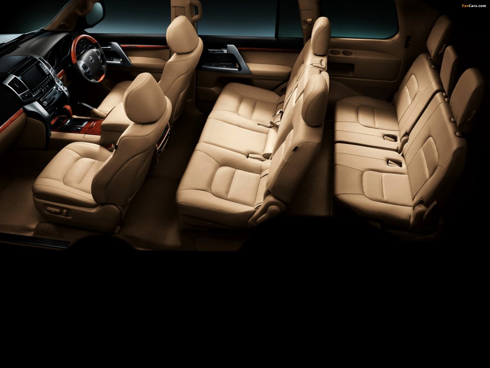 Land Cruiser 300 салон
