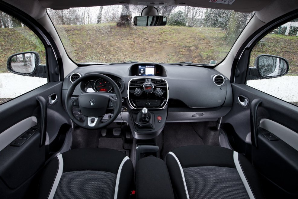 Renault Kangoo 2012 салон