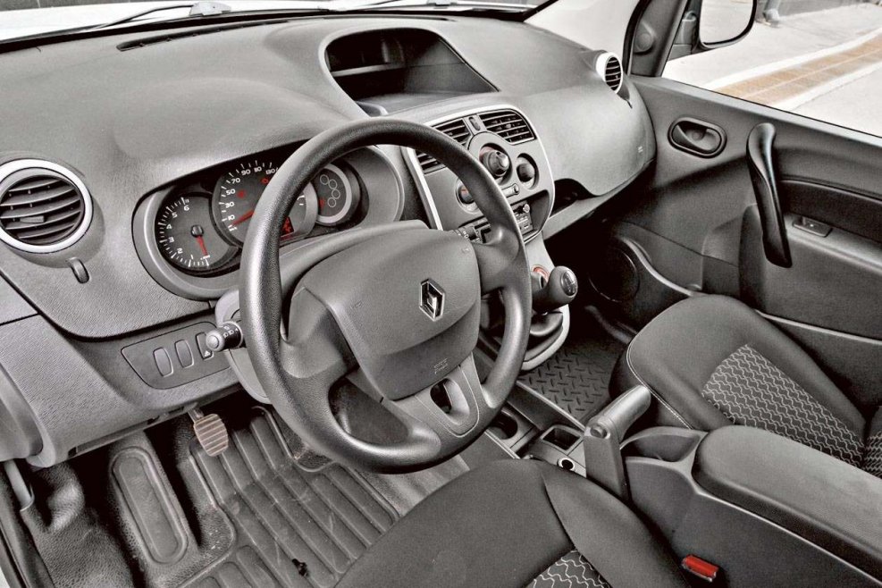 Renault Kangoo 2002 салон