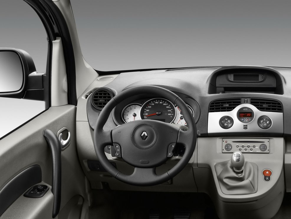 Renault Kangoo 2021 салон