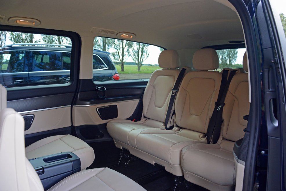 Mercedes Benz v250 интерьер