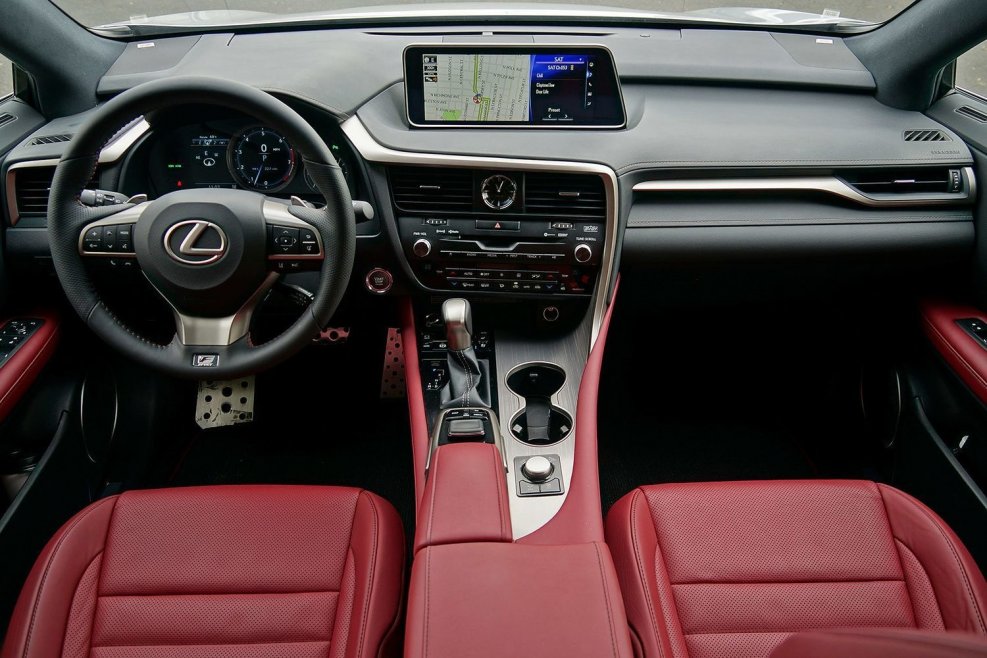 Lexus RX 2016 салон