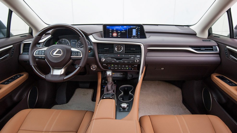 Lexus RX 200t салон