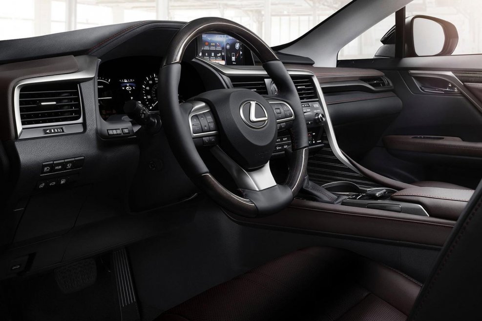 Lexus RX 2016 салон