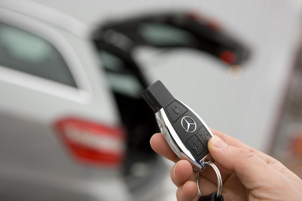 Ключ с автозапуском Мерседес w205