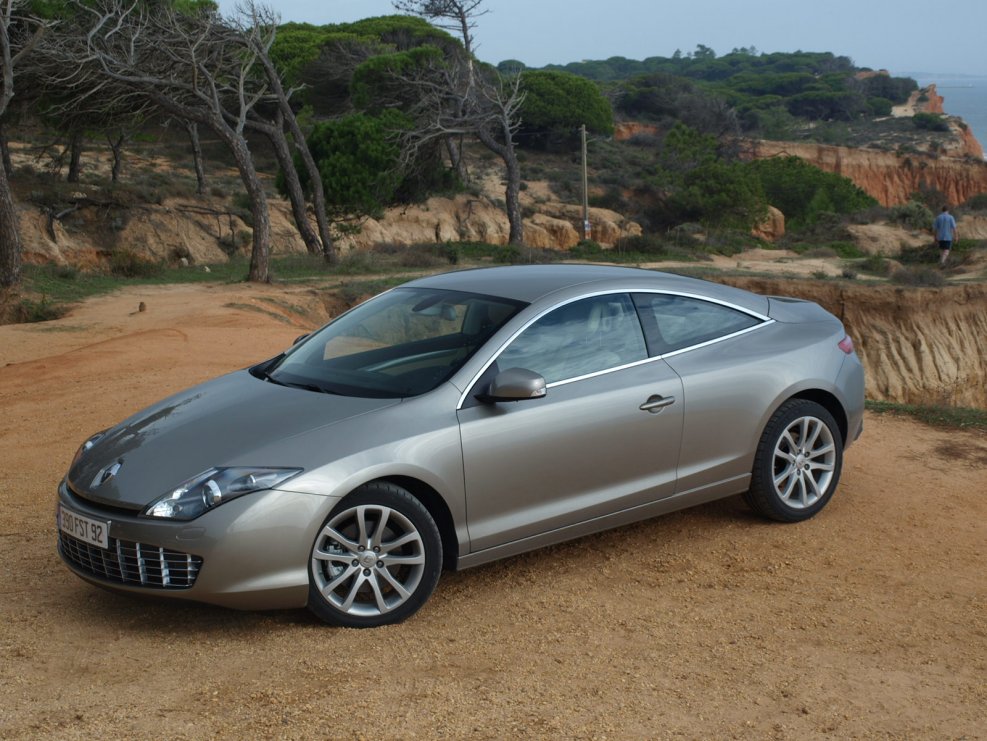 Renault Laguna 3 Coupe