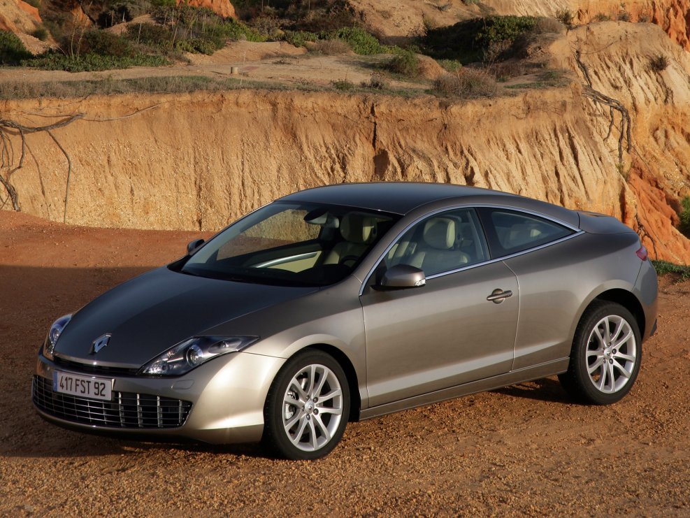 Renault Laguna 3 Coupe