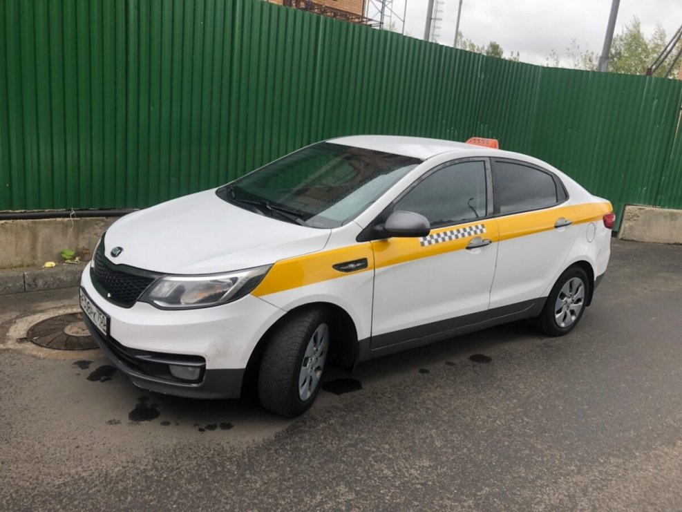 Kia Rio 2016 седан такси