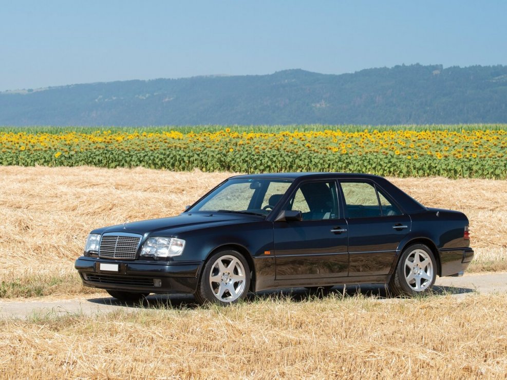 Mercedes e124 волчок
