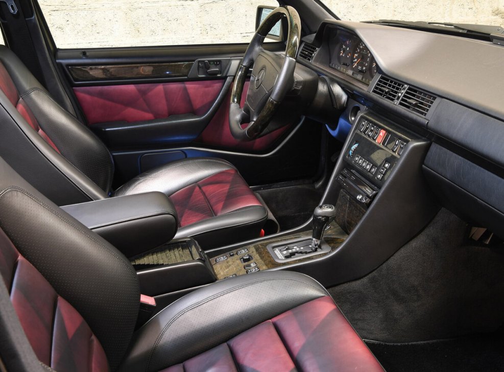 Mercedes 124 e500 салон