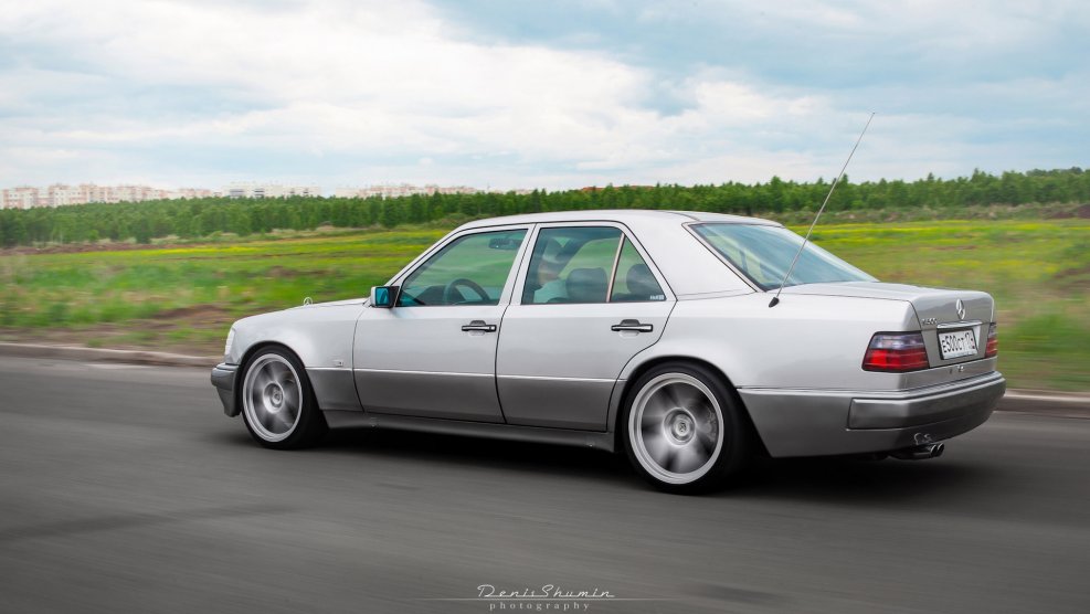 Мерседес-Бенц волчок 500e