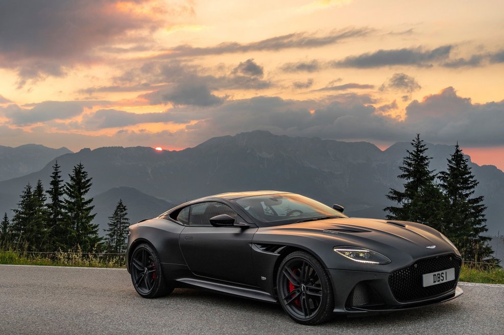 Aston Martin Superleggera