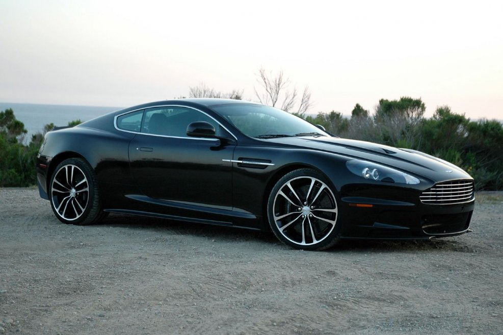Aston Martin DBS Carbon