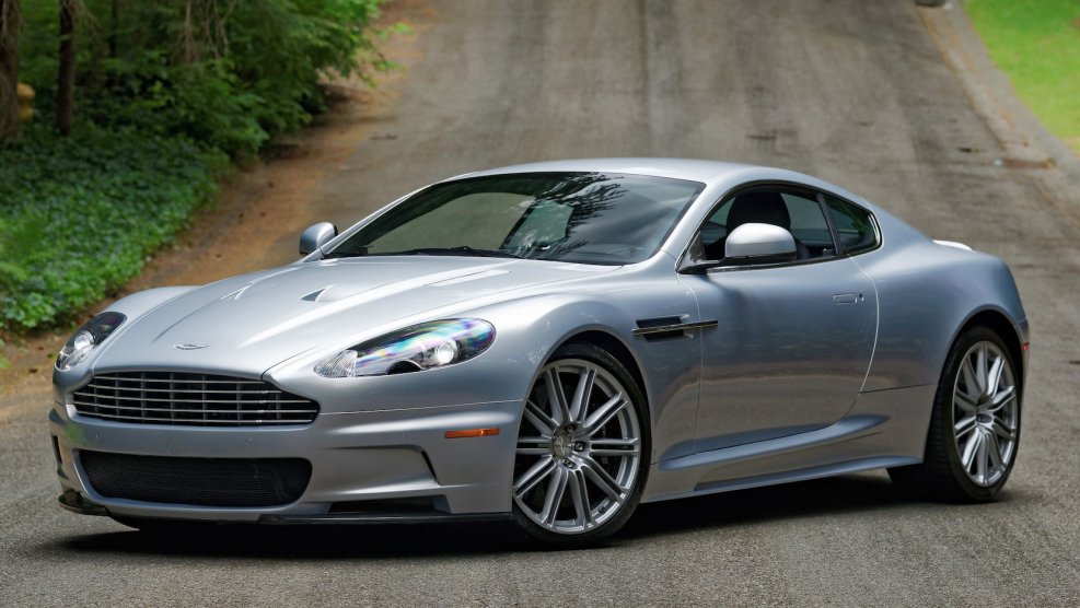 Aston Martin DBS 2010