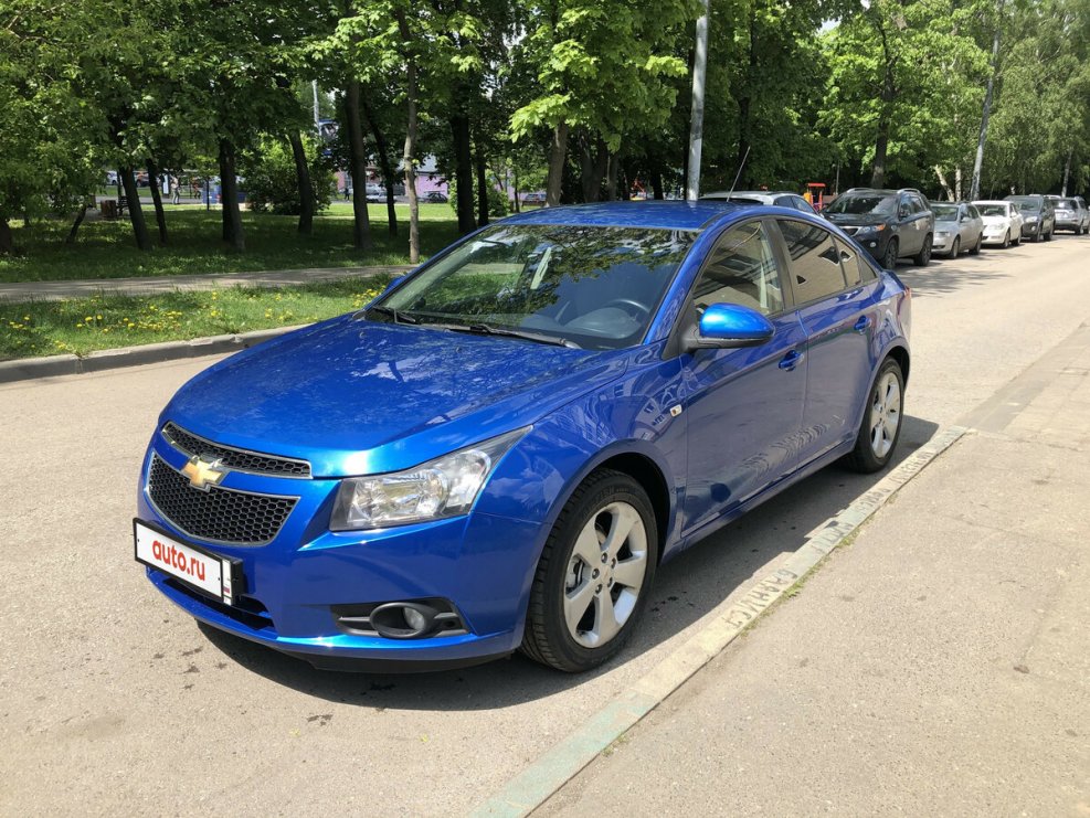 Шевроле Круз синий 2011