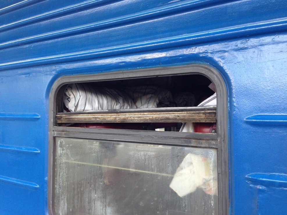Поезд 164м