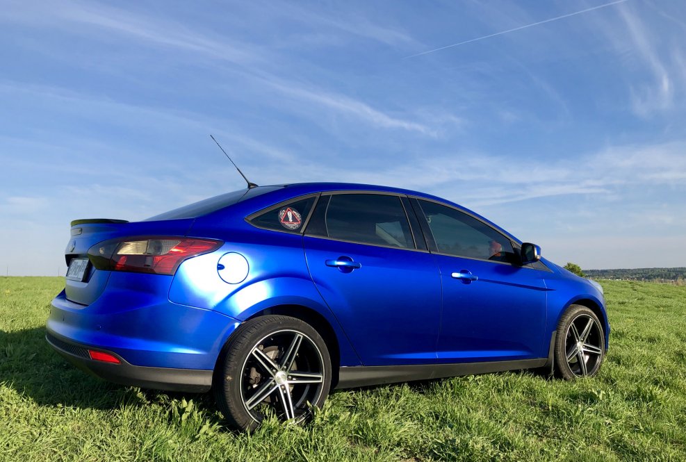 Ford Focus 3 синий