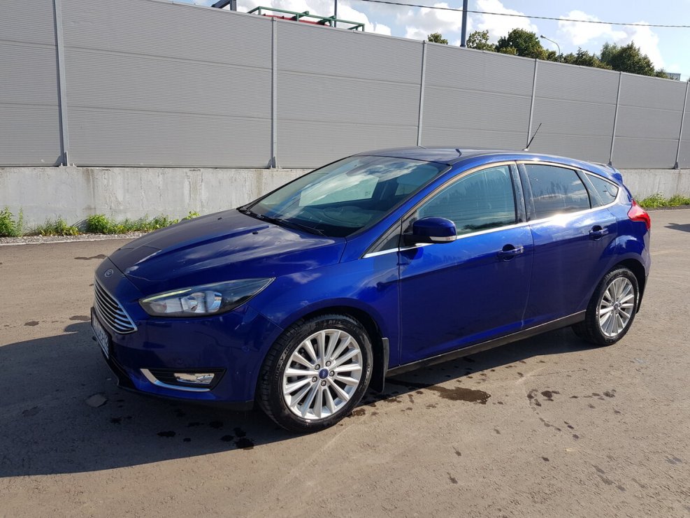 Ford Focus 3 Рестайлинг синий
