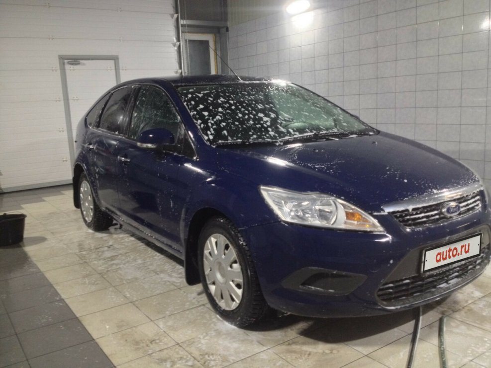 Ford Focus 2 хэтчбек синий