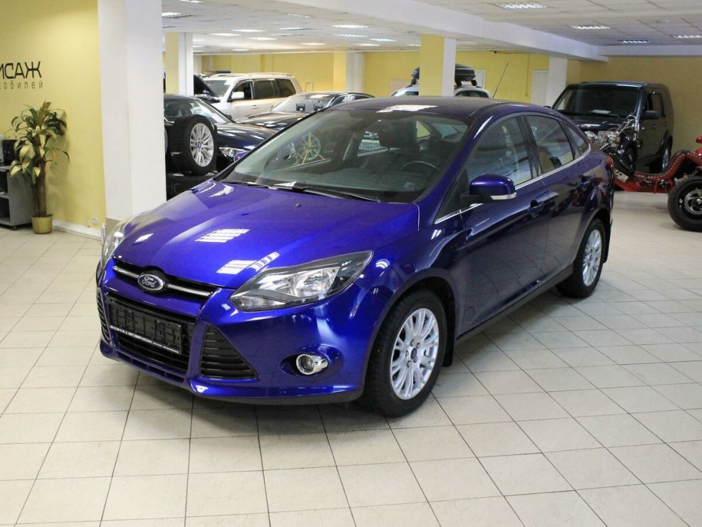 Ford Focus 3 синий