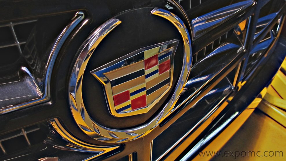 Cadillac Escalade значок 2020