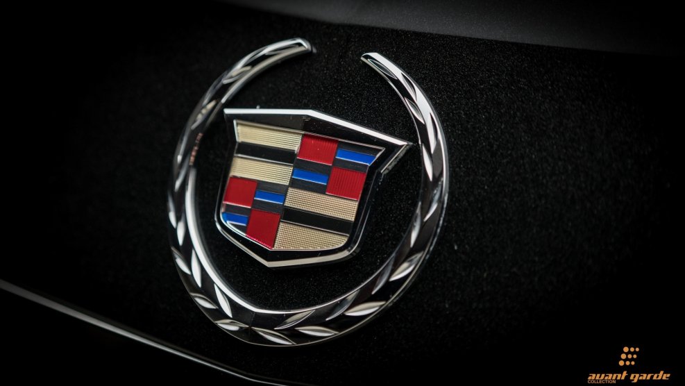 Cadillac эмблема 2021