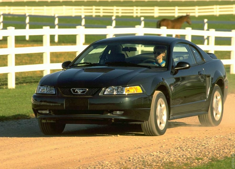 Ford Mustang gt 1999 2004