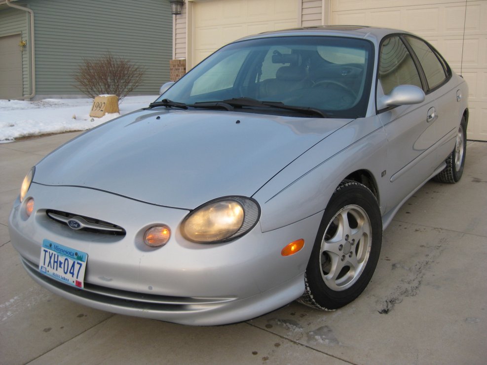 Ford Taurus 1999