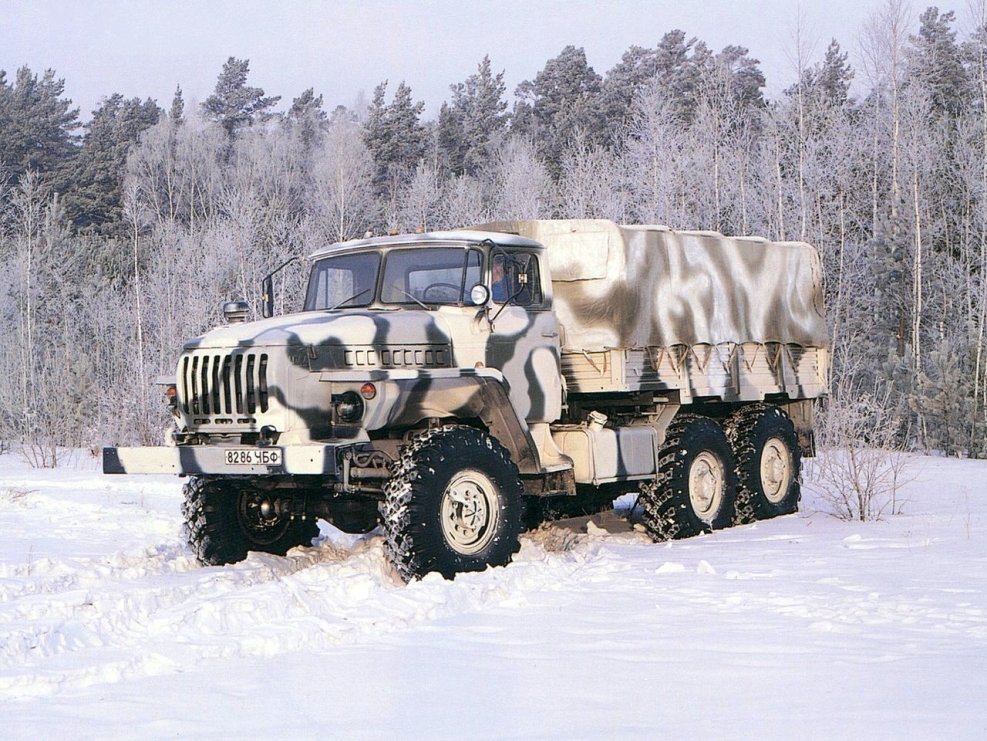 Военный грузовик Урал 4320