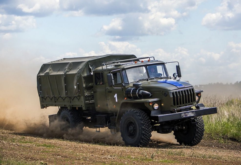 Урал-43206 грузовой автомобиль