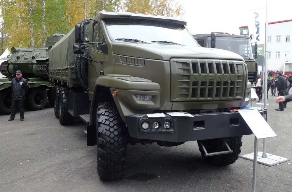 Урал 4320 (тягач) армейский