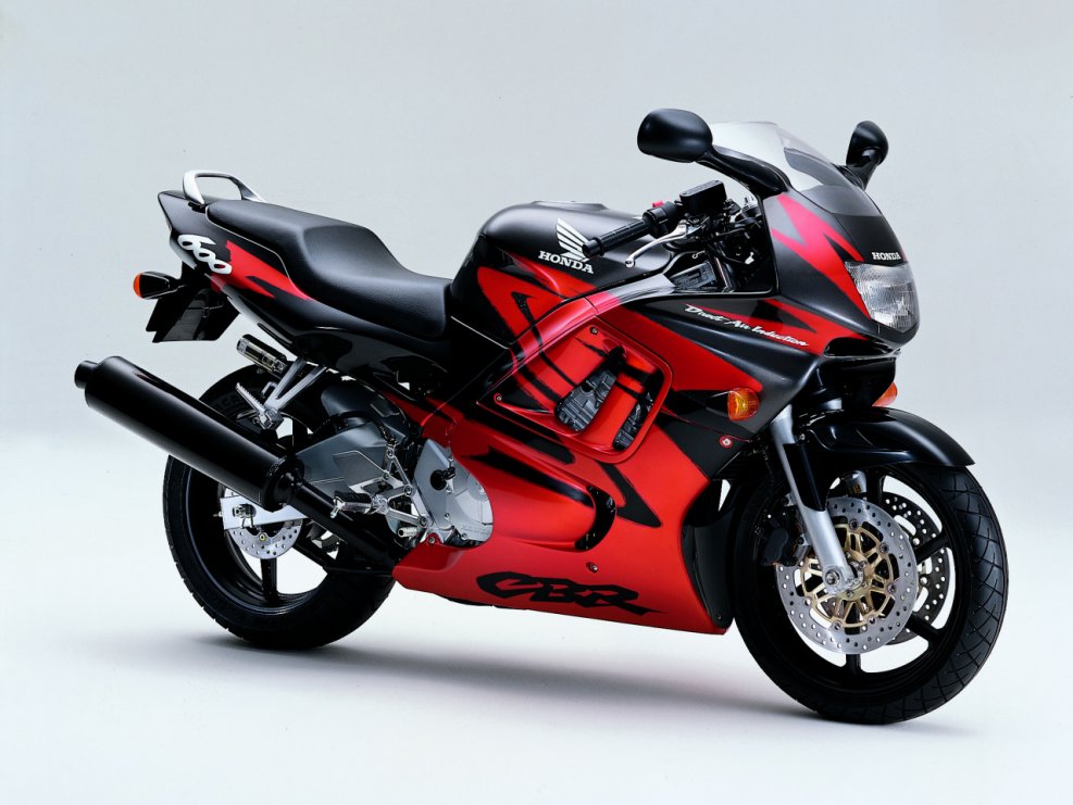 Мотоцикл Honda CBR 600 f4