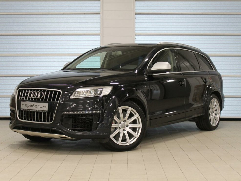 Audi q7 черная