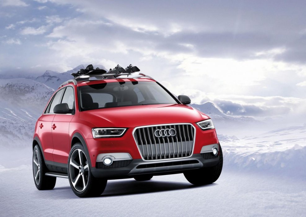 Audi q3 красная