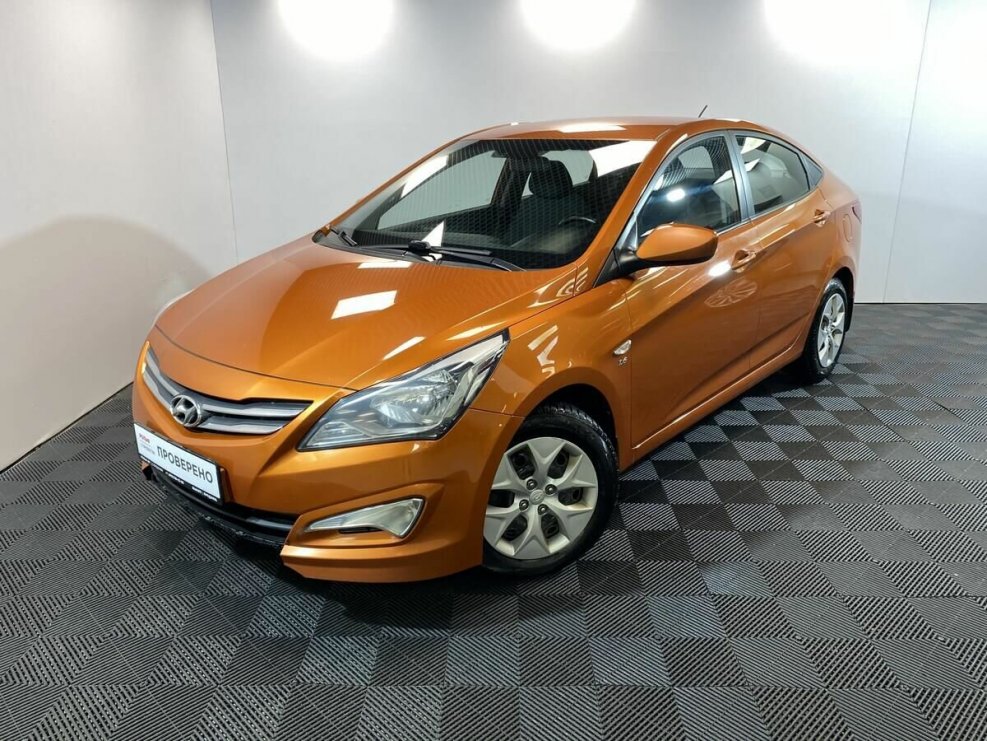 Hyundai Solaris 2014 оранжевый