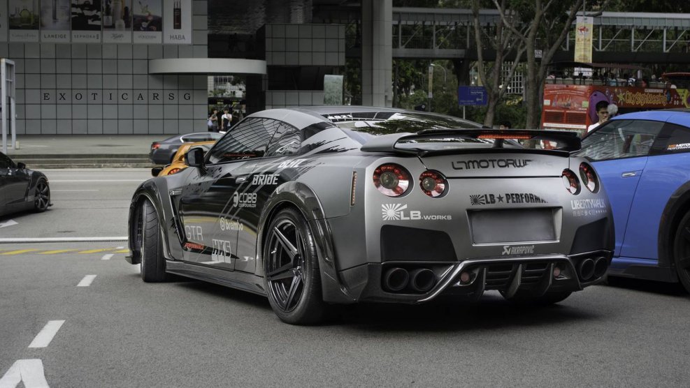 Nissan GTR r35 body Tuning