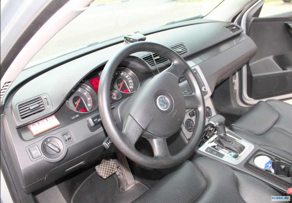 Volkswagen Passat b6 2005 салон