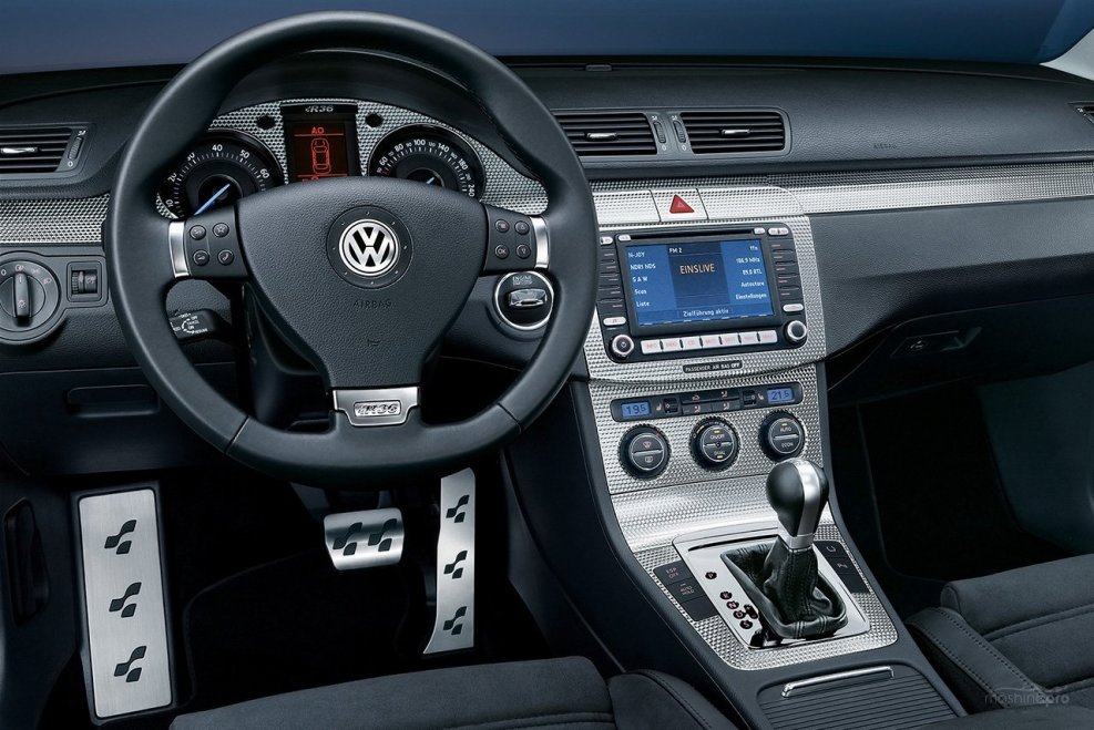 Passat b6 r36