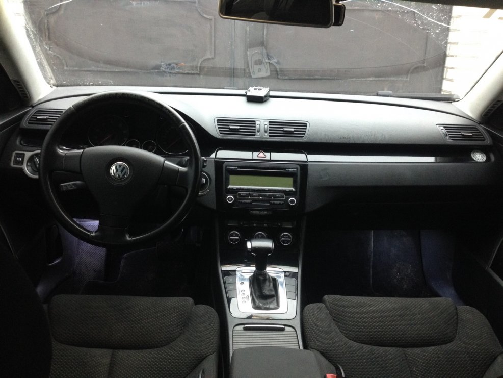 Черный салон Passat b6