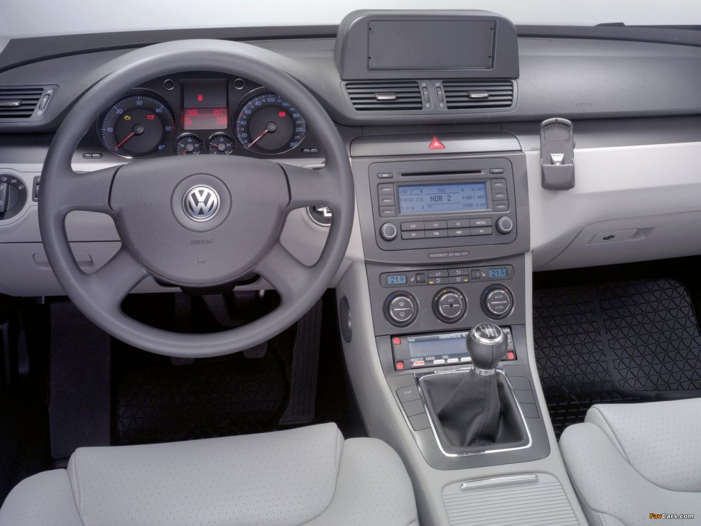 Volkswagen Passat 2005 салон