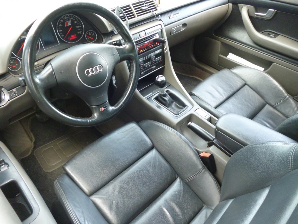 Audi a4 b6 2002 салон