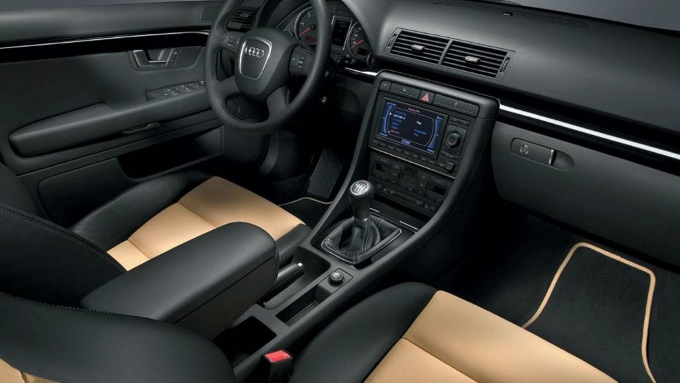 Audi a4 2007 салон